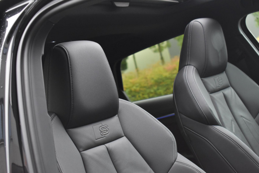 Audi A3 Sportback 45 TFSI e S Line Pano Lane ACC Camera Matrix