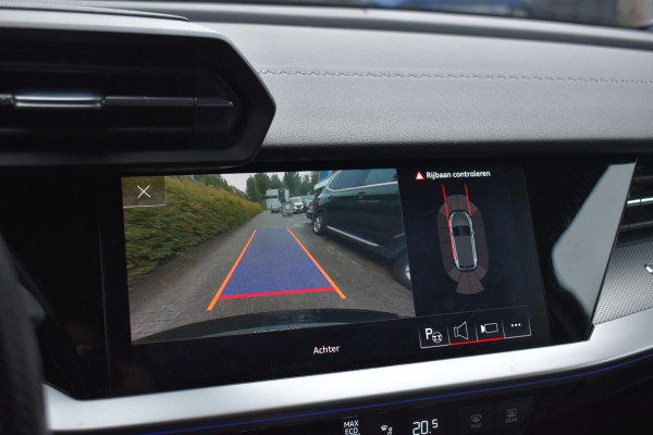 Audi A3 Sportback 45 TFSI e S Line Pano Lane ACC Camera Matrix