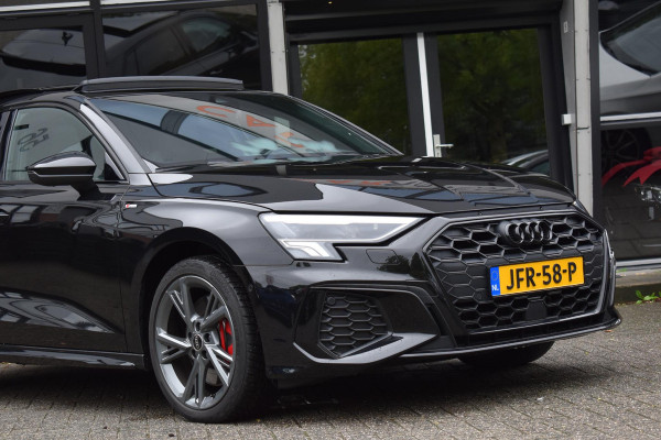 Audi A3 Sportback 45 TFSI e S Line Pano Lane ACC Camera Matrix