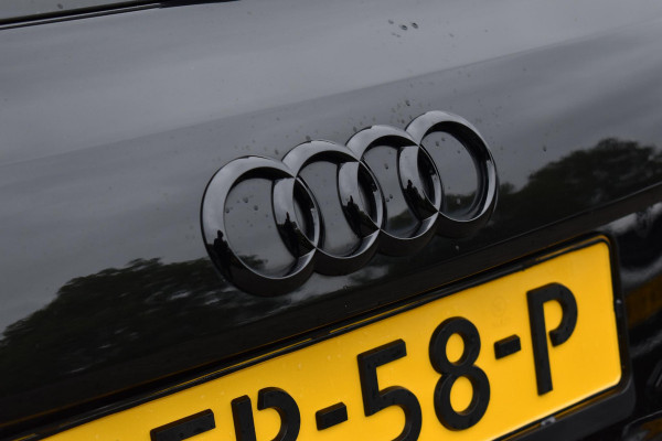 Audi A3 Sportback 45 TFSI e S Line Pano Lane ACC Camera Matrix