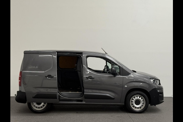 Peugeot Partner 1.5 BlueHDI Premium Automaat Navi PDC V&A Camera Trekhaak Cruise Control 3-zits
