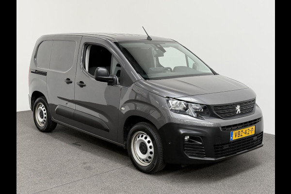 Peugeot Partner 1.5 BlueHDI Premium Automaat Navi PDC V&A Camera Trekhaak Cruise Control 3-zits