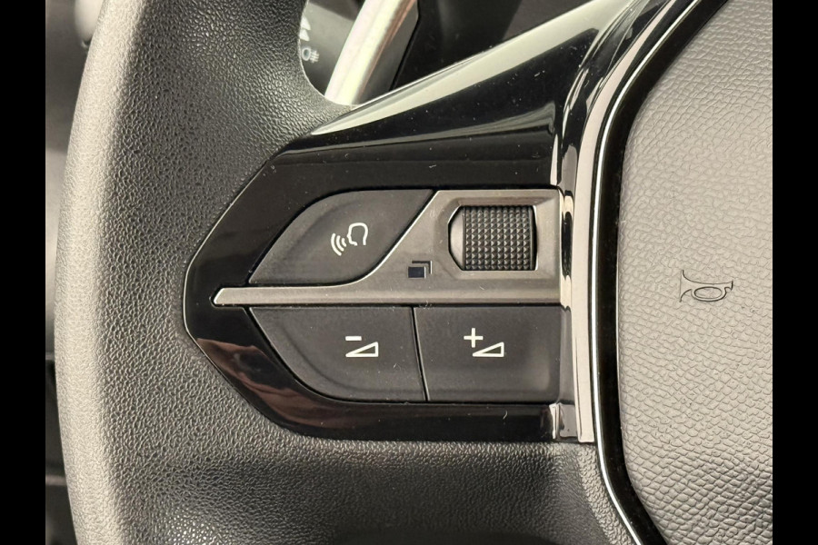 Peugeot Partner 1.5 BlueHDI Premium Automaat Navi PDC V&A Camera Trekhaak Cruise Control 3-zits