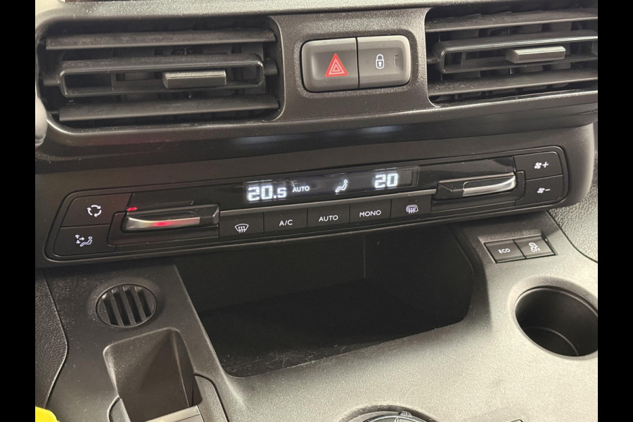 Peugeot Partner 1.5 BlueHDI Premium Automaat Navi PDC V&A Camera Trekhaak Cruise Control 3-zits
