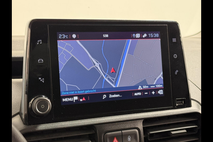 Peugeot Partner 1.5 BlueHDI Premium Automaat Navi PDC V&A Camera Trekhaak Cruise Control 3-zits