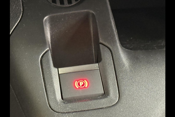 Peugeot Partner 1.5 BlueHDI Premium Automaat Navi PDC V&A Camera Trekhaak Cruise Control 3-zits