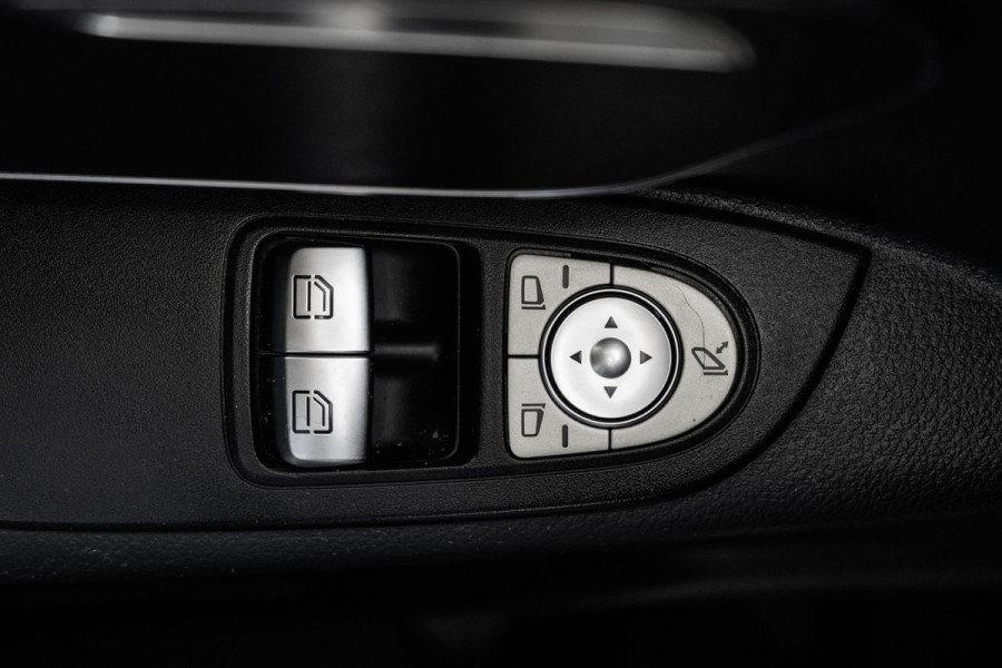 Mercedes-Benz Vito 119 CDI | 190PK | Automaat | ILS | CarPlay | Camera | Navi | Cruise | Climate | Lane Assist | PDC | Euro 6