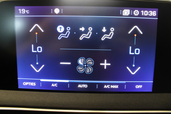Peugeot 3008 1.2 PureTech Allure / PANO