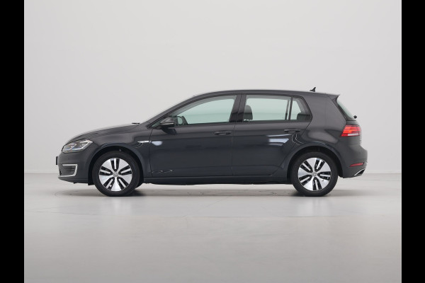 Volkswagen e-Golf 136pk E-DITION Navigatie Camera Acc Pdc Led 126
