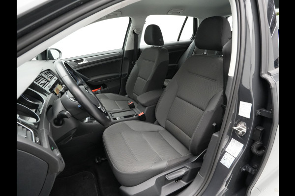 Volkswagen e-Golf 136pk E-DITION Navigatie Camera Acc Pdc Led 126