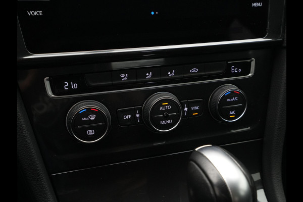 Volkswagen e-Golf 136pk E-DITION Navigatie Camera Acc Pdc Led 126