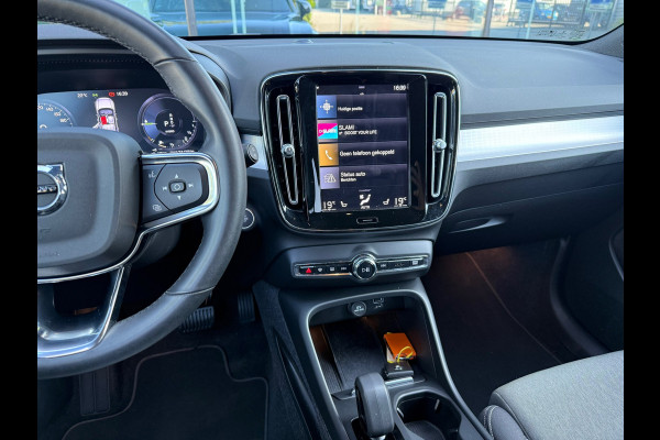 Volvo XC40 1.5 T4 Recharge Inscription Expression - Automaat - Parkeerhulp - Navi - Climate