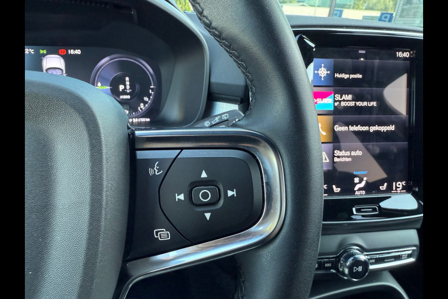 Volvo XC40 1.5 T4 Recharge Inscription Expression - Automaat - Parkeerhulp - Navi - Climate