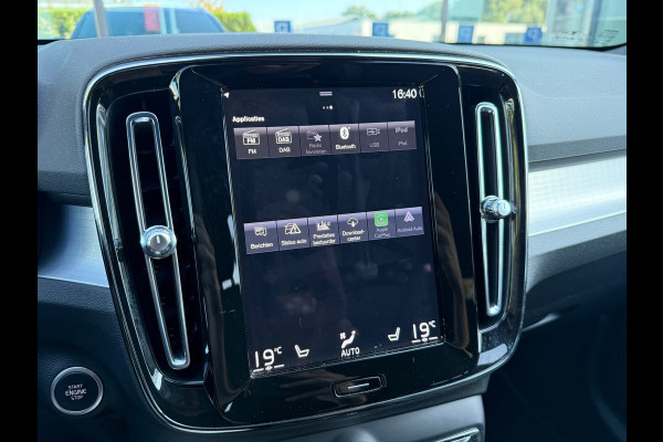 Volvo XC40 1.5 T4 Recharge Inscription Expression - Automaat - Parkeerhulp - Navi - Climate