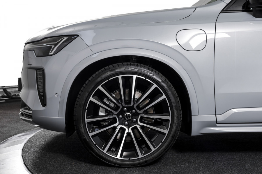 Volvo XC90 2.0 T8 Plug-in hybrid AWD Ultra Dark | Leder Pakket | S/K-Panodak | Luchtvering | Bowers & Wilkins | Elek. Stoel-+massage+verwarming & Ventilatie | Head-Up | Adapt. Cruise |  360 Camera | Google +App. Connect | 22" Diamond 6002