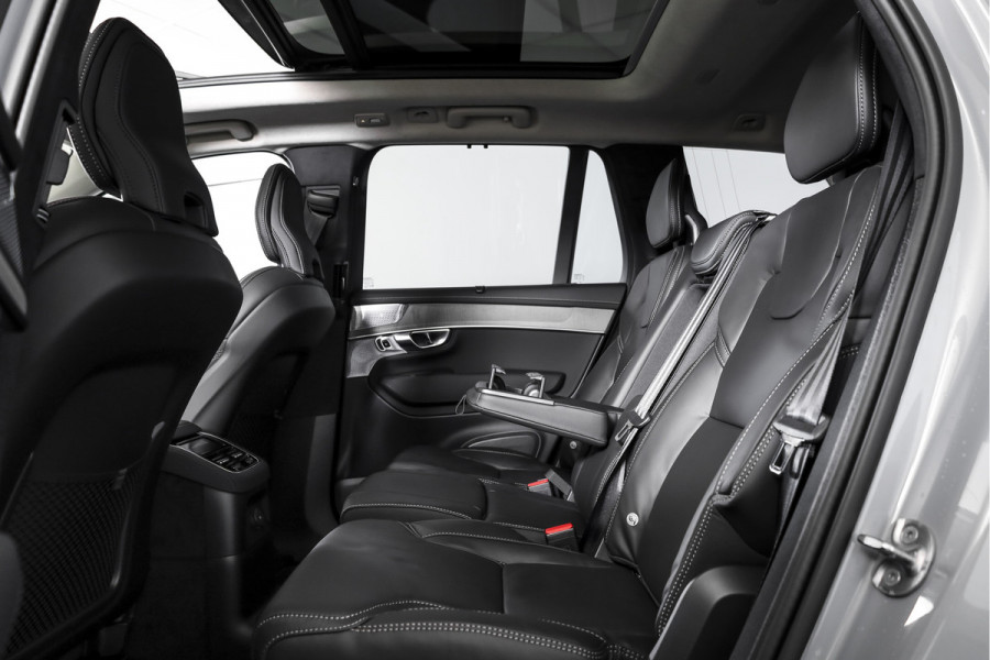 Volvo XC90 2.0 T8 Plug-in hybrid AWD Ultra Dark | Leder Pakket | S/K-Panodak | Luchtvering | Bowers & Wilkins | Elek. Stoel-+massage+verwarming & Ventilatie | Head-Up | Adapt. Cruise |  360 Camera | Google +App. Connect | 22" Diamond 6002