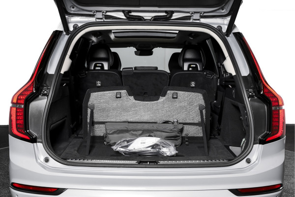 Volvo XC90 2.0 T8 Plug-in hybrid AWD Ultra Dark | Leder Pakket | S/K-Panodak | Luchtvering | Bowers & Wilkins | Elek. Stoel-+massage+verwarming & Ventilatie | Head-Up | Adapt. Cruise |  360 Camera | Google +App. Connect | 22" Diamond 6002