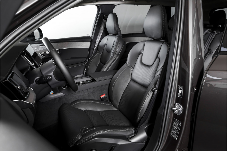 Volvo XC90 2.0 T8 Plug-in hybrid AWD Ultra Dark | Leder Pakket | S/K-Panodak | Luchtvering | Bowers & Wilkins | Elek. Stoel-+massage+verwarming & Ventilatie | Head-Up | Adapt. Cruise |  360 Camera | Google +App. Connect | 22" Diamond 7879