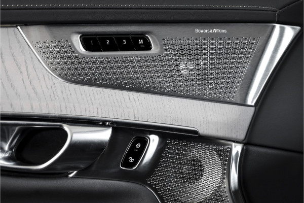 Volvo XC90 2.0 T8 Plug-in hybrid AWD Ultra Dark | Leder Pakket | S/K-Panodak | Luchtvering | Bowers & Wilkins | Elek. Stoel-+massage+verwarming & Ventilatie | Head-Up | Adapt. Cruise |  360 Camera | Google +App. Connect | 22" Diamond 7879