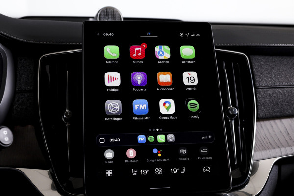 Volvo XC90 2.0 T8 Plug-in hybrid AWD Ultra Dark | Leder Pakket | S/K-Panodak | Luchtvering | Bowers & Wilkins | Elek. Stoel-+massage+verwarming & Ventilatie | Head-Up | Adapt. Cruise |  360 Camera | Google +App. Connect | 22" Diamond 7879