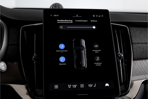 Volvo XC90 2.0 T8 Plug-in hybrid AWD Ultra Dark | Leder Pakket | S/K-Panodak | Luchtvering | Bowers & Wilkins | Elek. Stoel-+massage+verwarming & Ventilatie | Head-Up | Adapt. Cruise |  360 Camera | Google +App. Connect | 22" Diamond 7879