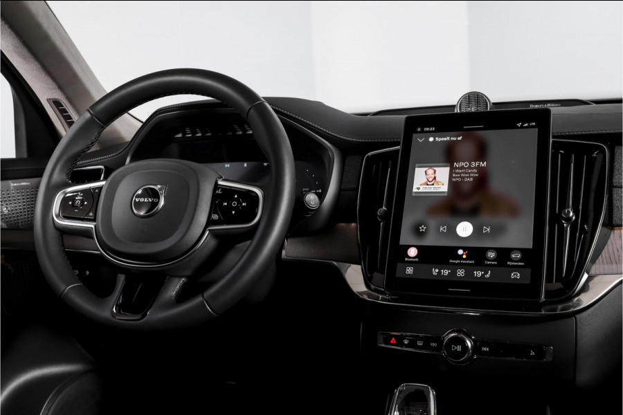 Volvo XC90 2.0 T8 Plug-in hybrid AWD Ultra Dark | Leder Pakket | S/K-Panodak | Luchtvering | Bowers & Wilkins | Elek. Stoel-+massage+verwarming & Ventilatie | Head-Up | Adapt. Cruise |  360 Camera | Google +App. Connect | 22" Diamond 7879