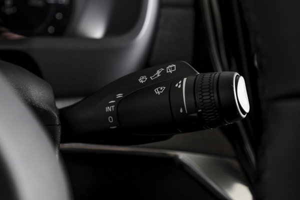 Volvo XC90 2.0 T8 Plug-in hybrid AWD Ultra Dark | Leder Pakket | S/K-Panodak | Luchtvering | Bowers & Wilkins | Elek. Stoel-+massage+verwarming & Ventilatie | Head-Up | Adapt. Cruise |  360 Camera | Google +App. Connect | 22" Diamond 7879