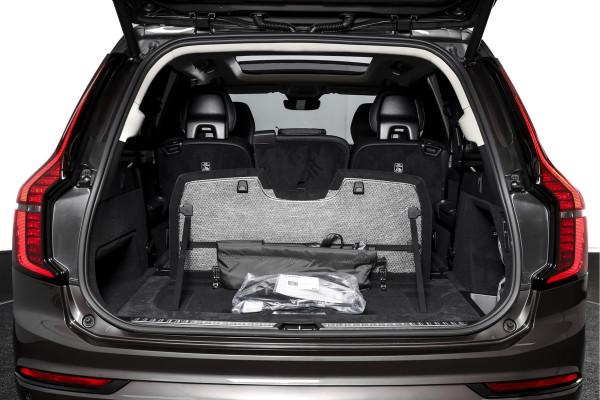 Volvo XC90 2.0 T8 Plug-in hybrid AWD Ultra Dark | Leder Pakket | S/K-Panodak | Luchtvering | Bowers & Wilkins | Elek. Stoel-+massage+verwarming & Ventilatie | Head-Up | Adapt. Cruise |  360 Camera | Google +App. Connect | 22" Diamond 7879