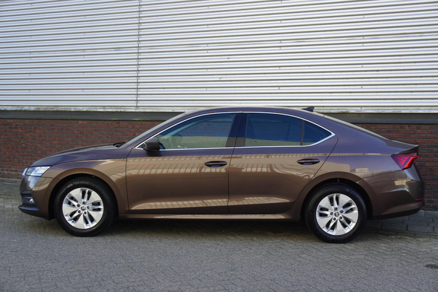 Škoda Octavia 1.0 TSI Business Edition|Digitaal-Dashboard |Chrome pakket.