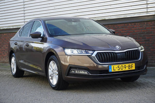 Škoda Octavia 1.0 TSI Business Edition|Digitaal-Dashboard |Chrome pakket.