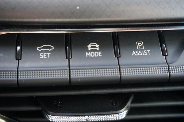 Škoda Octavia 1.0 TSI Business Edition|Digitaal-Dashboard |Chrome pakket.
