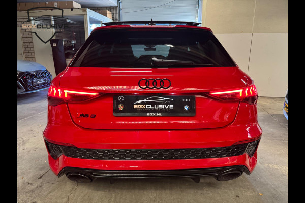Audi RS3 Sportback 2.5 TFSI Quattro RS ZETELS | PANO | ACC | LANE | ELEKTRISCHE STOELEN