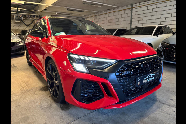 Audi RS3 Sportback 2.5 TFSI Quattro RS ZETELS | PANO | ACC | LANE | ELEKTRISCHE STOELEN