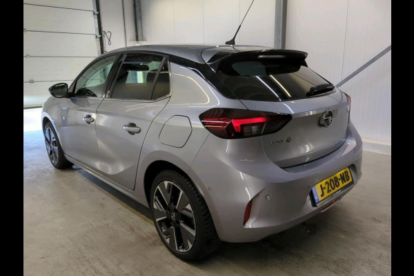 Opel CORSA-E Elegance 50 kWh Navigatie Apple Carplay/Android Auto Camera Parkeersensoren Cruise Control Stoel- en stuurverwarming Climate Control Lichtmetalen velgen