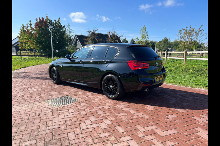 BMW 1-serie 118i Corporate Lease Executive M-Pakket | Apple CarPlay | NL-Auto |