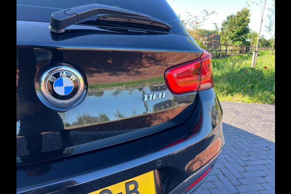 BMW 1-serie 118i Corporate Lease Executive M-Pakket | Apple CarPlay | NL-Auto |