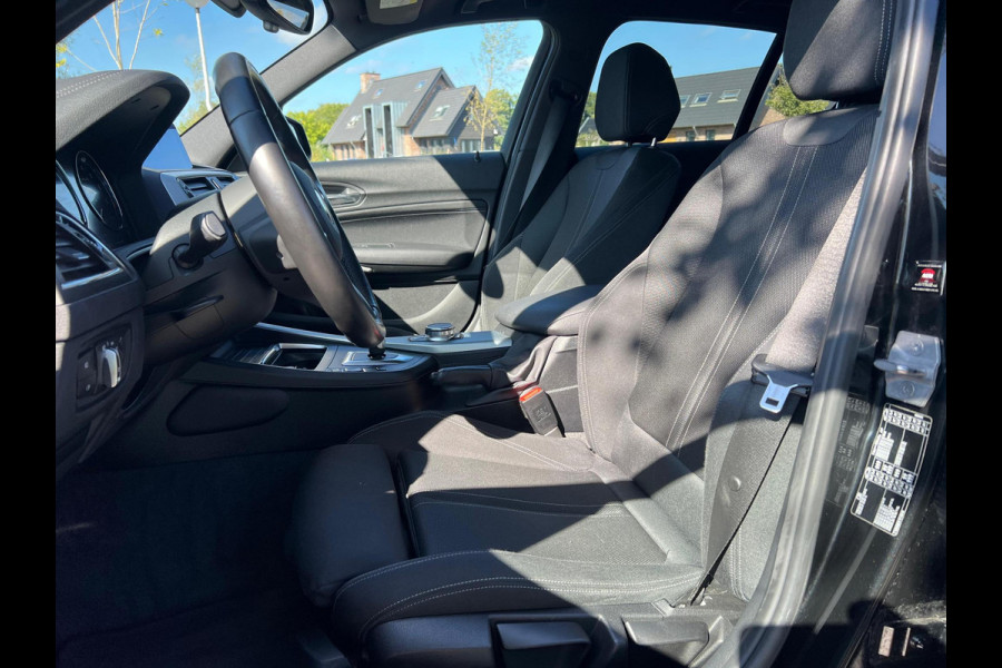 BMW 1-serie 118i Corporate Lease Executive M-Pakket | Apple CarPlay | NL-Auto |