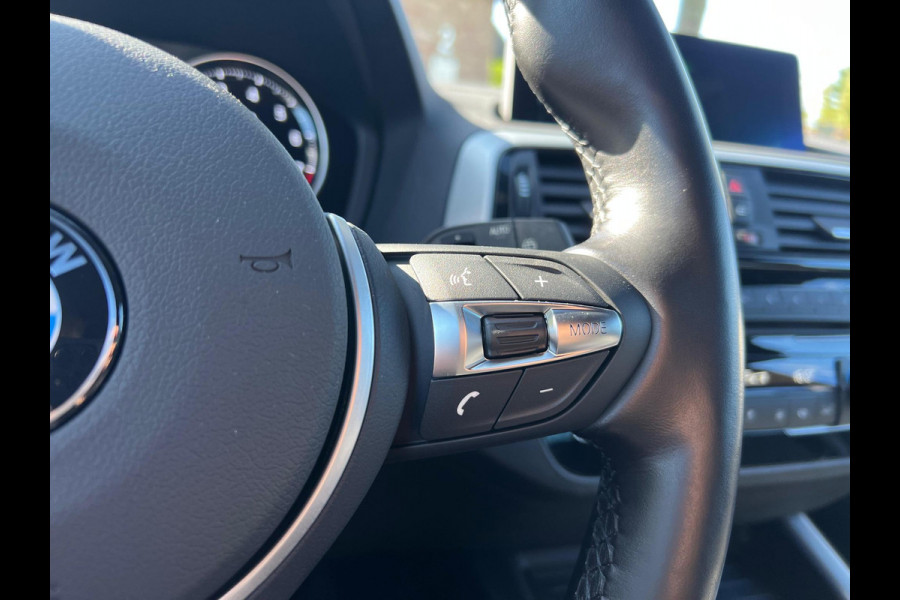 BMW 1-serie 118i Corporate Lease Executive M-Pakket | Apple CarPlay | NL-Auto |