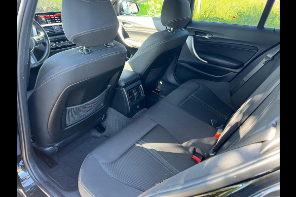 BMW 1-serie 118i Corporate Lease Executive M-Pakket | Apple CarPlay | NL-Auto |