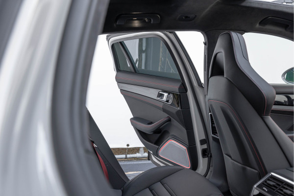 Porsche Panamera Sport Turismo 4.0 Turbo S E-Hybrid 700pk Keramisch Burmester 4-wielsturing