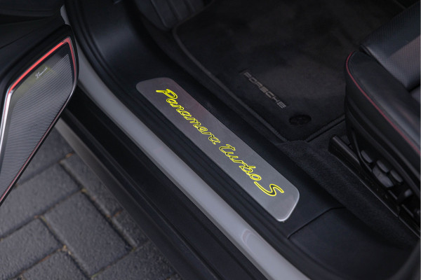 Porsche Panamera Sport Turismo 4.0 Turbo S E-Hybrid 700pk Keramisch Burmester 4-wielsturing