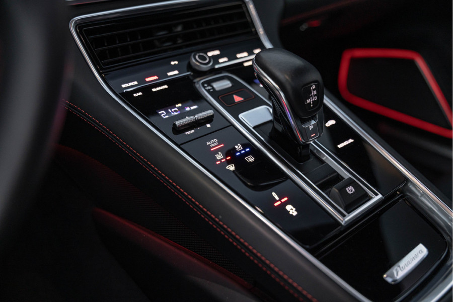 Porsche Panamera Sport Turismo 4.0 Turbo S E-Hybrid 700pk Keramisch Burmester 4-wielsturing