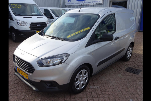 Ford Transit Courier 1.0 BENZINE Trend EcoBoost S&S
