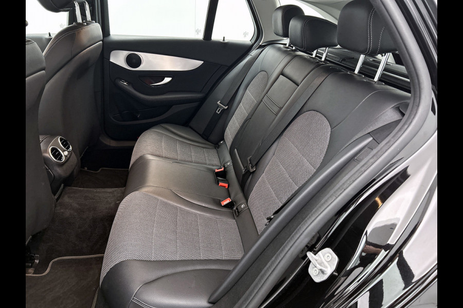 Mercedes-Benz C-Klasse Estate 300 e Advantage Pack Automaat (NAVIGATIE, ELEKTR STOEL, STOELV, CRUISE, GOED ONDERHOUDEN)