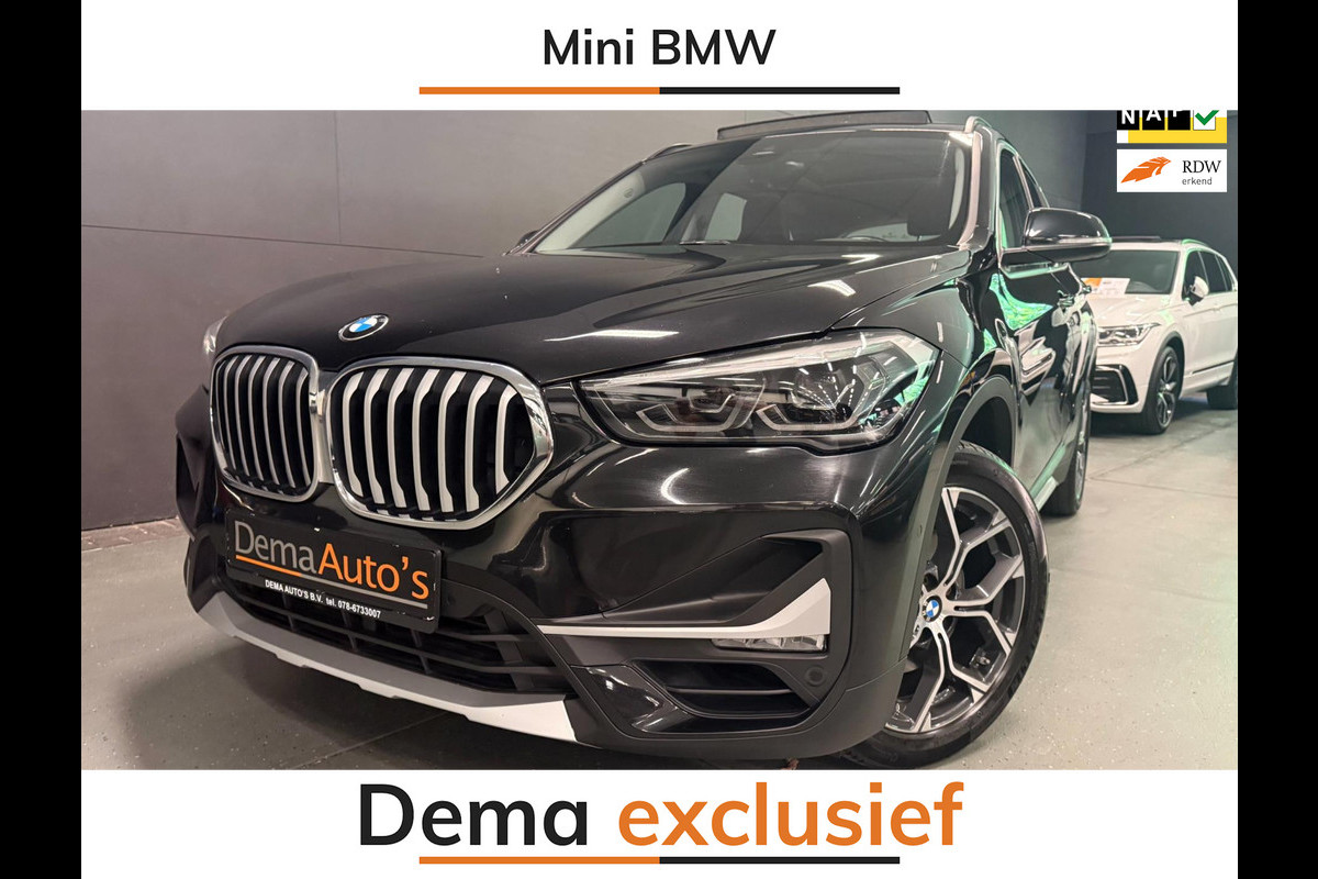 BMW X1 SDrive18i Executive Edition PANO/LEDER/H-UP/NAVI/SFEERVERL/LED/PDC/CRUISE///