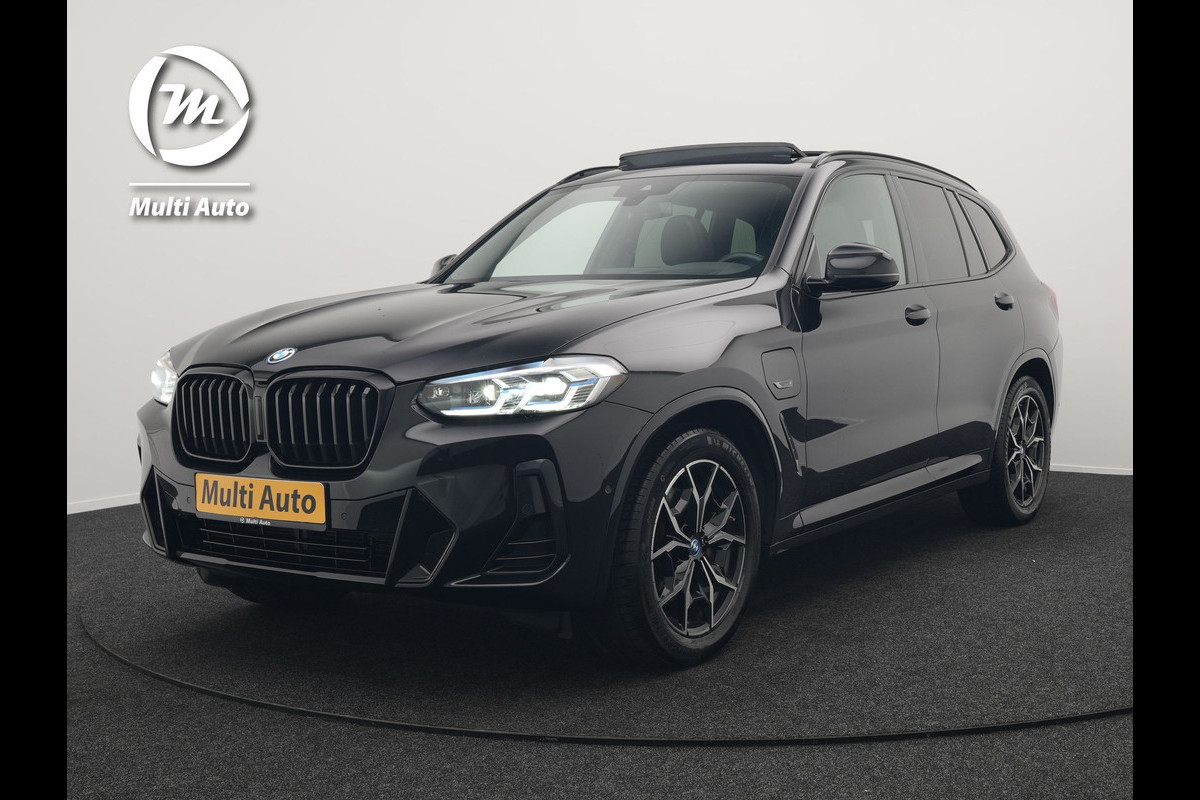 BMW X3 xDrive30e M Sport Plug In Hybrid 293pk Dealer O.H PHEV | Trekhaak Af Fabriek | Panodak | Head Up | Lederen Sportstoelen Memory & Ventilatie | Laser LED | Keyless | Stuur & Stoelen Verwarmd | Apple Carplay | Sfeerverlichting |  Cruise Control