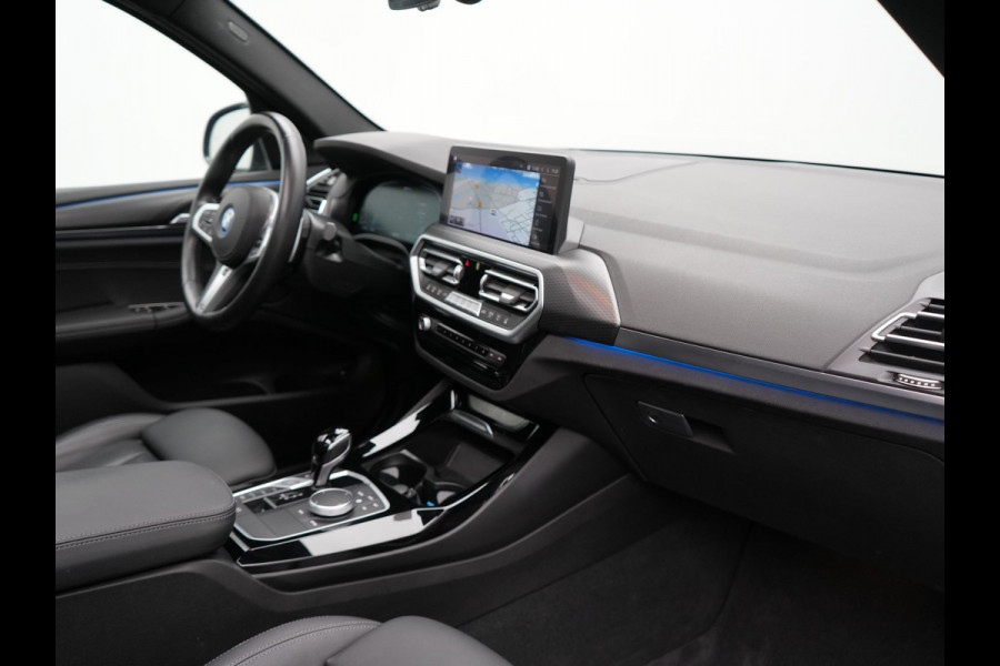 BMW X3 xDrive30e M Sport Plug In Hybrid 293pk Dealer O.H PHEV | Trekhaak Af Fabriek | Panodak | Head Up | Lederen Sportstoelen Memory & Ventilatie | Laser LED | Keyless | Stuur & Stoelen Verwarmd | Apple Carplay | Sfeerverlichting |  Cruise Control