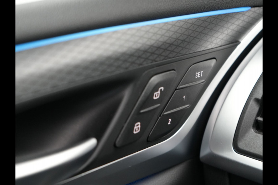 BMW X3 xDrive30e M Sport Plug In Hybrid 293pk Dealer O.H PHEV | Trekhaak Af Fabriek | Panodak | Head Up | Lederen Sportstoelen Memory & Ventilatie | Laser LED | Keyless | Stuur & Stoelen Verwarmd | Apple Carplay | Sfeerverlichting |  Cruise Control