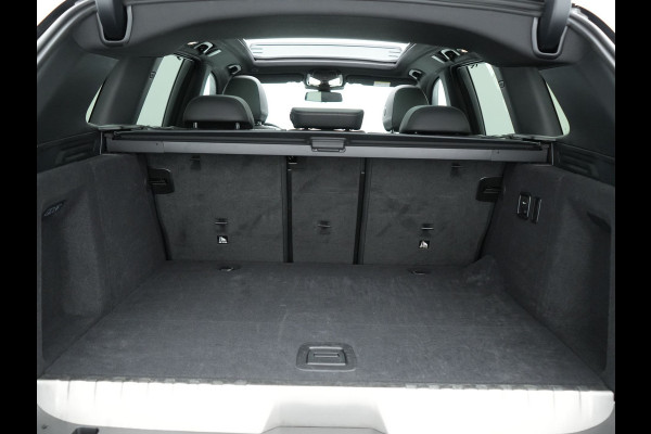 BMW X3 xDrive30e M Sport Plug In Hybrid 293pk Dealer O.H PHEV | Trekhaak Af Fabriek | Panodak | Head Up | Lederen Sportstoelen Memory & Ventilatie | Laser LED | Keyless | Stuur & Stoelen Verwarmd | Apple Carplay | Sfeerverlichting |  Cruise Control