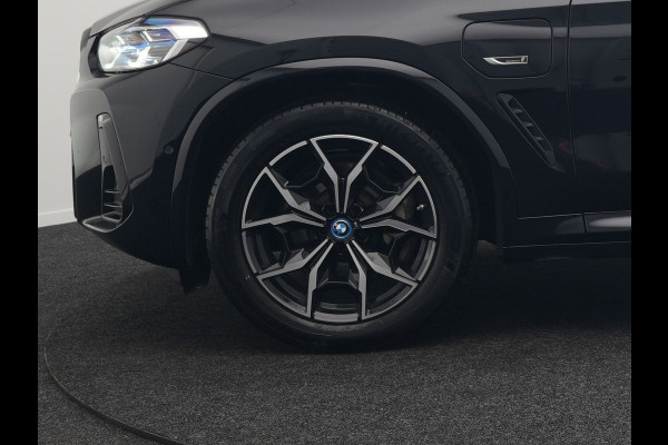 BMW X3 xDrive30e M Sport Plug In Hybrid 293pk Dealer O.H PHEV | Trekhaak Af Fabriek | Panodak | Head Up | Lederen Sportstoelen Memory & Ventilatie | Laser LED | Keyless | Stuur & Stoelen Verwarmd | Apple Carplay | Sfeerverlichting |  Cruise Control